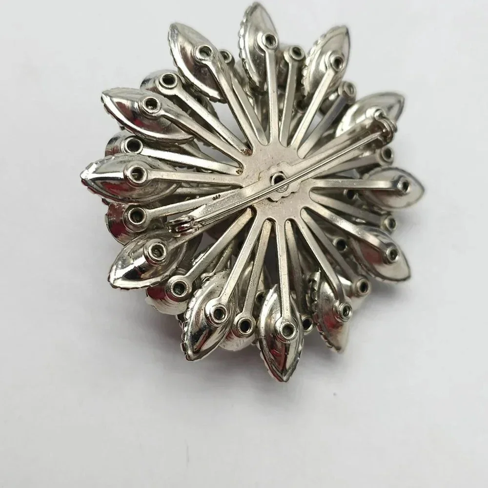 Gray Glass Rhinestone Large Flower Bling 3D Silver Tone Vintage Brooch
